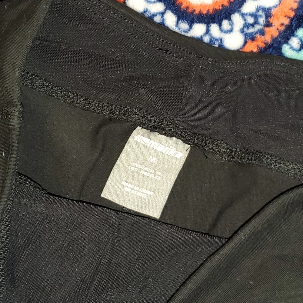Marika Athletic Yoga Gym Mesh Black Capri Leggings